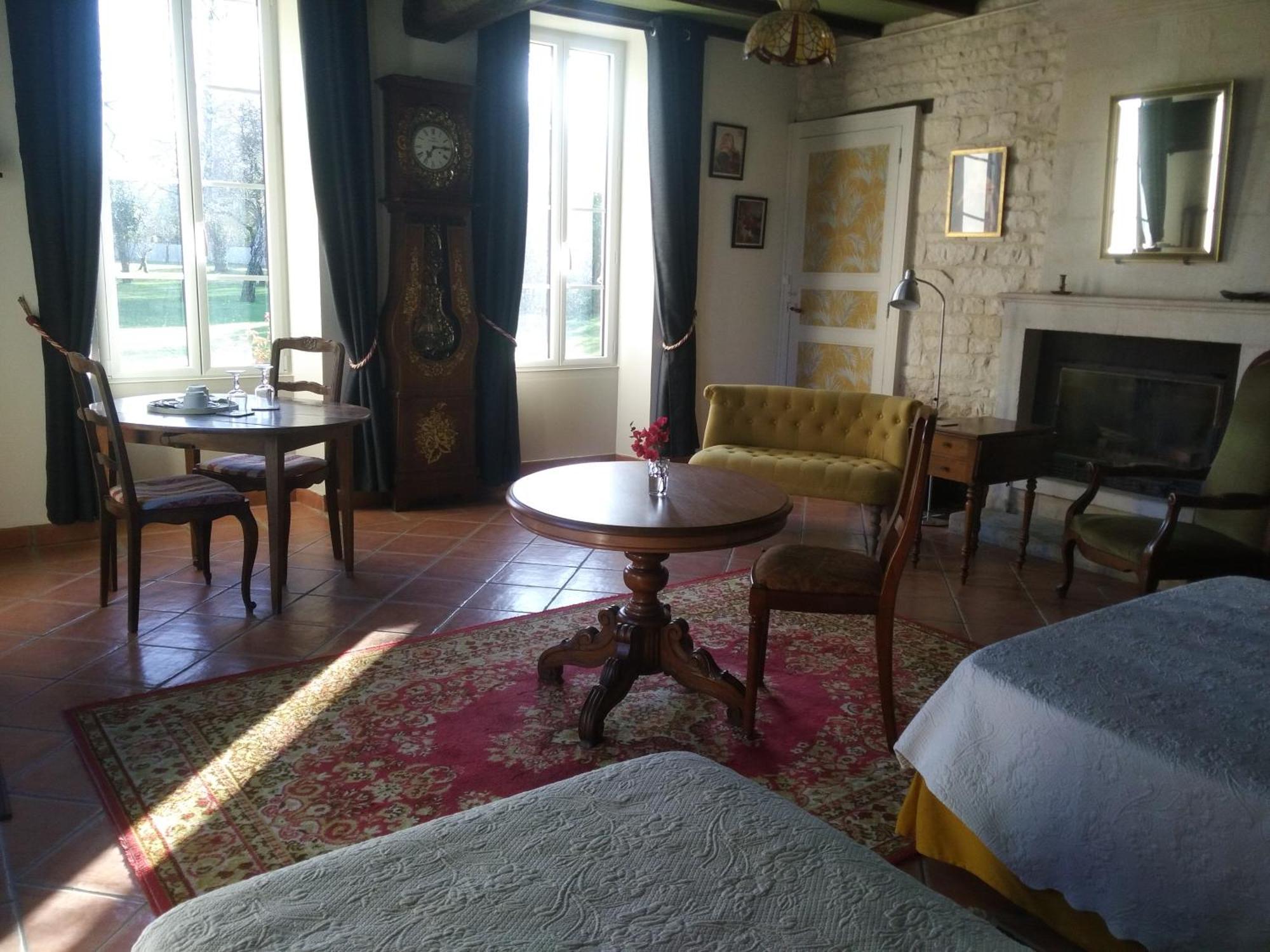 Le Logis De Vallans Eksteriør bilde